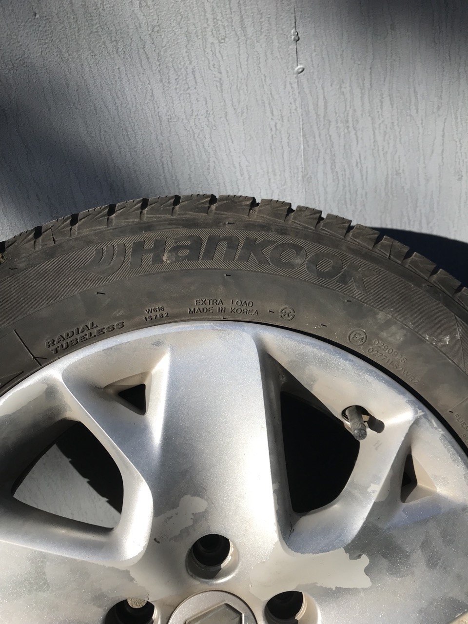 Шини Hankook Winter I*Cept iZ2 W616 205/60 R16 96T XL — фото 9